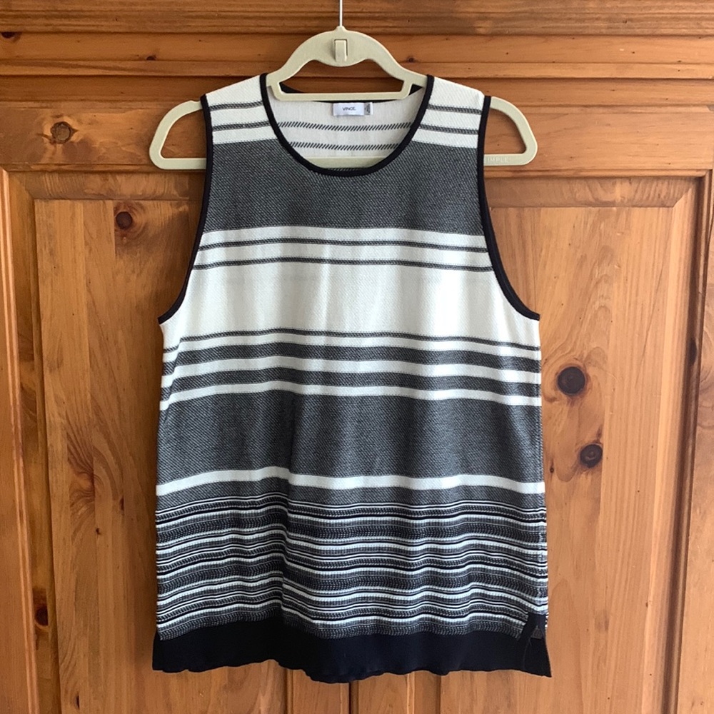 VINCE Black and Ivory Sleeveless Sweater, Size XL